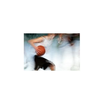 Sticker Déco Joueur dans un Match de Basketball
